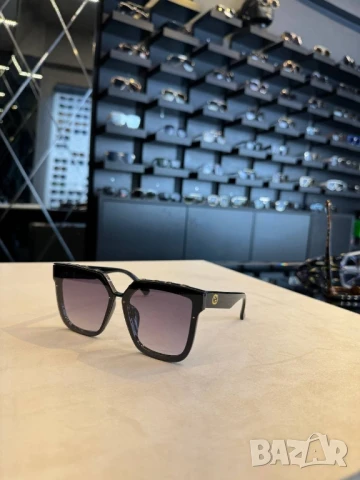 очила с черен обикновен калъф и ув защита chanel, снимка 4 - Слънчеви и диоптрични очила - 51305127