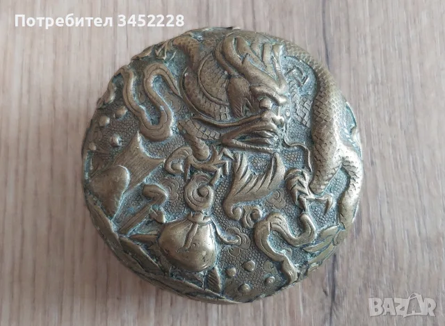 Кутийка масивна бронз за ценители отлична , снимка 2 - Антикварни и старинни предмети - 55733157