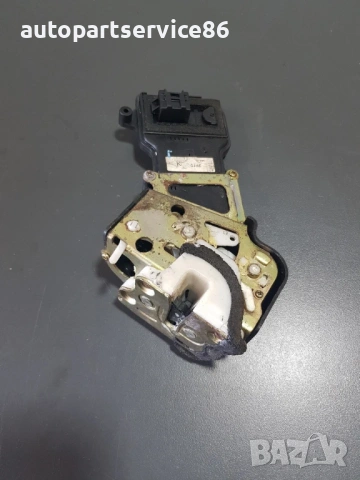 Заден десен механизъм за заключване на врата RHD за Mazda 6 2.0D (2002-2007) GJ6E