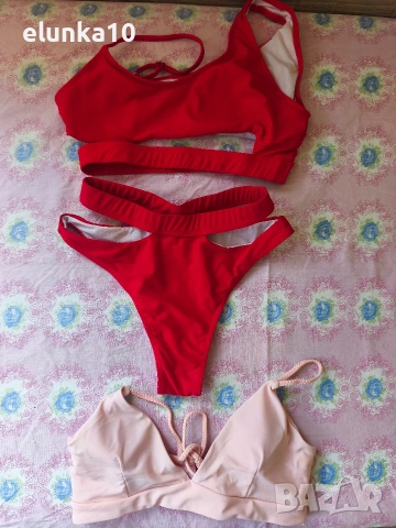 червен бански