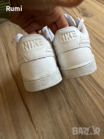 Оригинални кожени маратонки Nike Court Vision Low ! 43 н, снимка 8 - Маратонки - 43463750