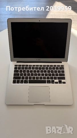 Лаптоп MacBook Air 13", 1.4 GHz dual-core, Intel Core i5 - нова батерия!