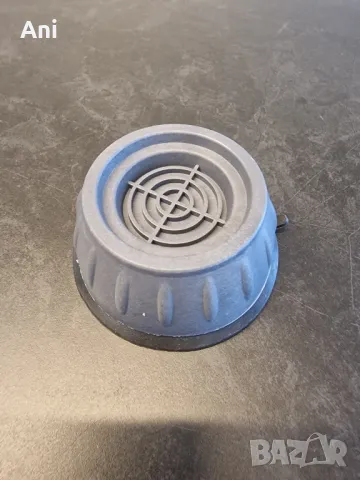 Комплект 4 антивибрационни крачета за пералня