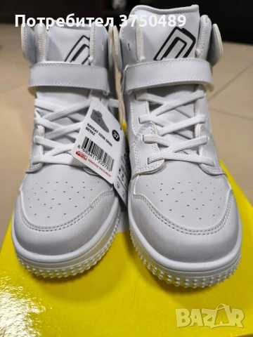 Нови бели спортни обувки , снимка 3 - Маратонки - 53413825