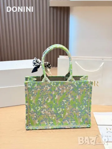 Christian Dior Дамска чанта, кожа, снимка 4 - Чанти - 56315897