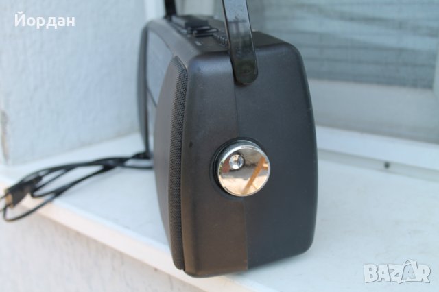 Радиокасетофон ''Grundig RR 465'', снимка 4 - Радиокасетофони, транзистори - 41340801