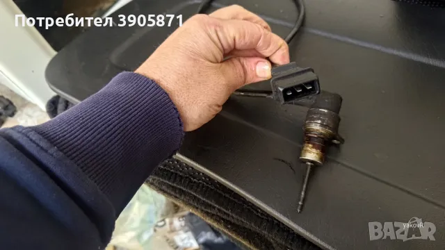 Продавам части от голф 3 1.6 101к.с. 1996г, снимка 5 - Аксесоари и консумативи - 47544305