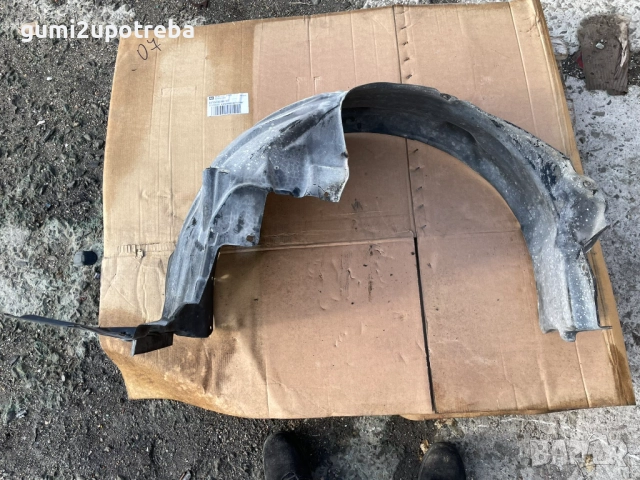 Десен Под Калник Калобран 59110CA001 Toyota GT86 2018 Subaru BRZ, снимка 2 - Части - 52998405