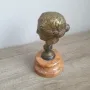 Стара бронзова пластика на жена върху мрамор, снимка 5