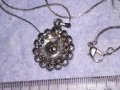 СРЕБРИСТО ВИНТИДЖ АРТ КОЛИЕ с МЕДАЛЬОН с ИСКРЯЩИ ФАСЕТИРАНИ КРИСТАЛИ 31797, снимка 14