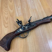 Стара реплика на кремъчен пистолет, снимка 6 - Антикварни и старинни предмети - 42218361