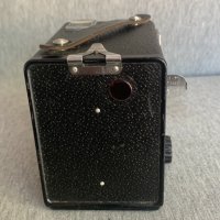 фотоапарат KODAK BROWNIE FLASH III  , снимка 3 - Фотоапарати - 41982193