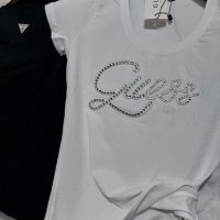 Дамска тениска Guess код 172, снимка 1 - Тениски - 41208588