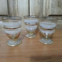 Стари стъклени чашки за ракия , снимка 6 - Антикварни и старинни предмети - 36017336