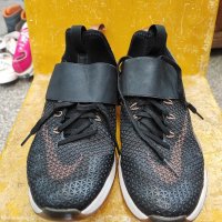 Маратонки Nike Zoom 38 номер, снимка 2 - Маратонки - 35733738