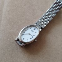 Кварцов дамски часовник Seiko, римски цифри, снимка 4 - Колекции - 44452510