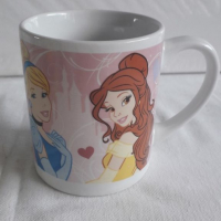 Чаша с принцеси от Disney , снимка 2 - Чаши - 36510257