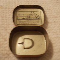 Старинна кутийка Pelikan, снимка 4 - Антикварни и старинни предмети - 39283261