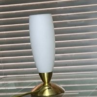 Настолна лампа, снимка 2 - Настолни лампи - 34252866