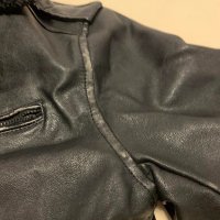 Детско кожено яке с изтъркан ефект Zara, снимка 4 - Детски якета и елеци - 34199484