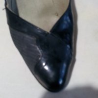 Дамски черни лачени обувки, снимка 3 - Дамски обувки на ток - 39660722