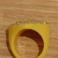 Обеци и пръстен в жълт нюанс за21лв, снимка 4 - Бижутерийни комплекти - 40445056