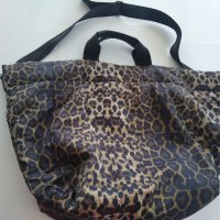 Дамска чанта Zara, снимка 1 - Чанти - 40679300
