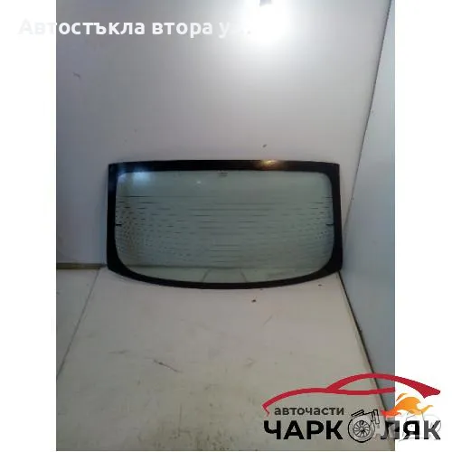 Задно стъкло за Рено Клио 1.4 бензин седан 2000, снимка 1