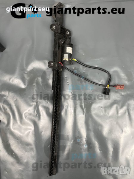 Подавач колан за БМВ е92 е93 BMW e92 e93 , 9165378-03, снимка 1