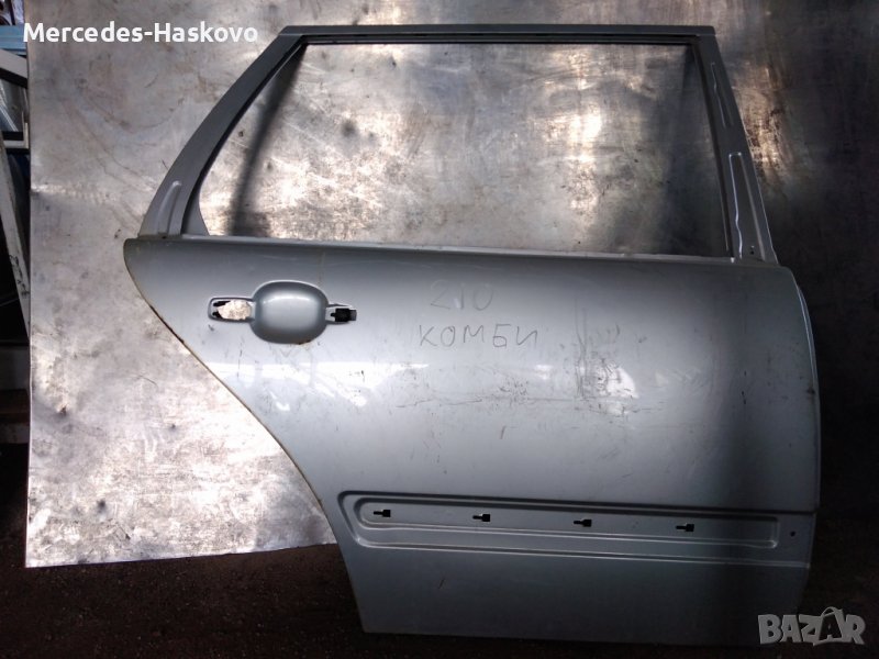 Задна дясна врата 210 комби, снимка 1