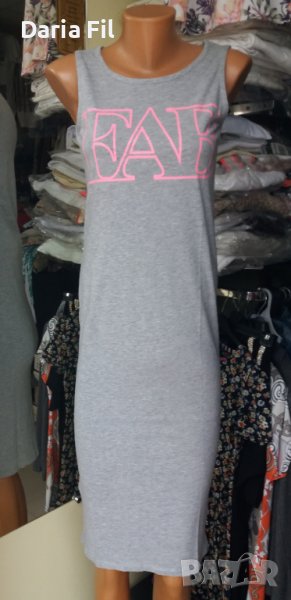 Светлосива рокля с неоноворозов надпис, снимка 1