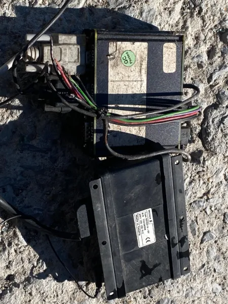 parrot дисплей окабеляване и модули за телефон , снимка 1