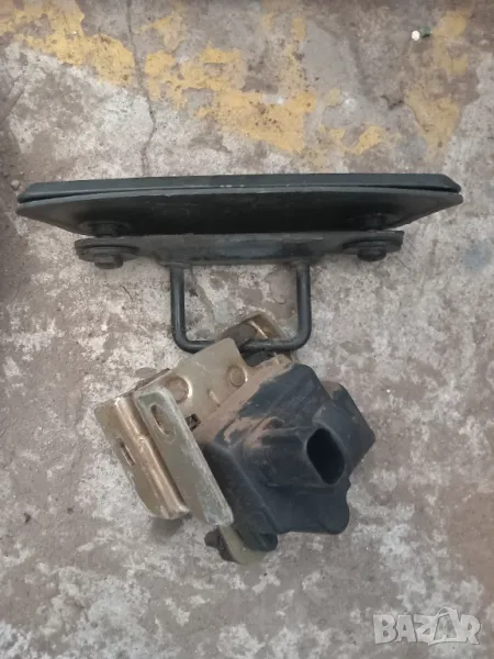 Брава за задно стъкло баганжик Jeep Grand Cherokee 3.0 CRD 218кс., снимка 1