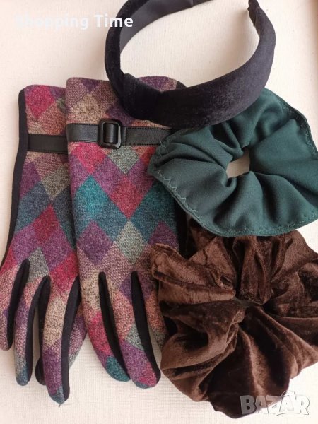 НОВ комплект ръкавици с тъчскрийн функция, диадема и 2 скрънчита, Спиди/лично предаване, снимка 1