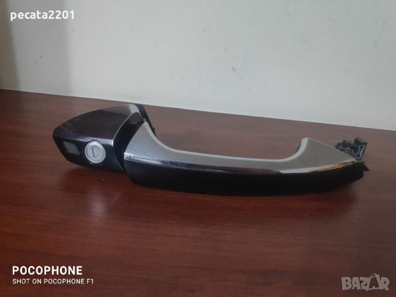 Продавам - външна дръжка за предна дясна врата за Мерцедес S class W221, снимка 1