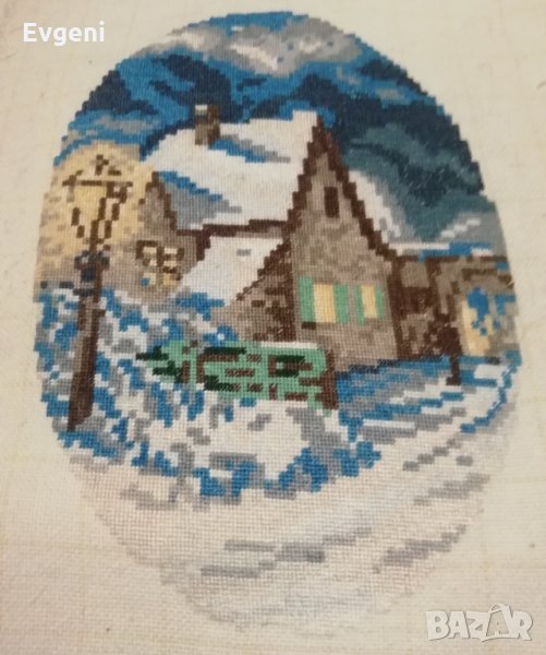 Заснеженото градче, снимка 1