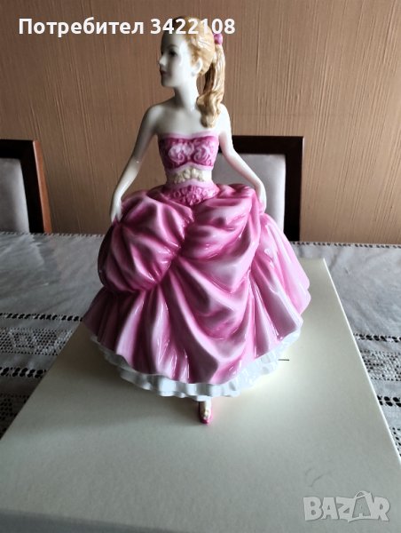 Порцеланова фигура/статуетка на Royal Doulton, Серия: Pretty Ladies, Фигура: Amelia HN5440, снимка 1