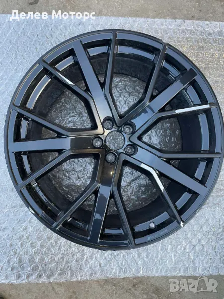 4M8601025AQ Алуминиева джанта Speedline 22 цола, 10J, ET21 от Audi Q7/Q8, снимка 1