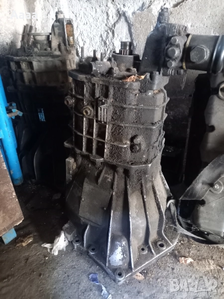 Скоростна кутия за Ивеко 2.5, двата модела, снимка 1