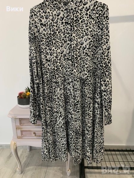 Красива рокля в размер 46 (XL-2XL), снимка 1