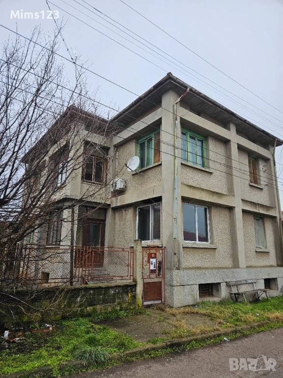 Двуетажна къща град Попово, снимка 1
