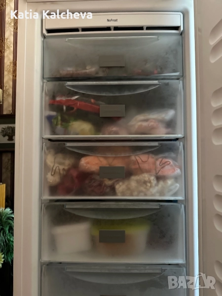 Фризер Lieppher с шест чекмеджета, самолазмразямащ се, безшумен, неразличим от нов. , снимка 1