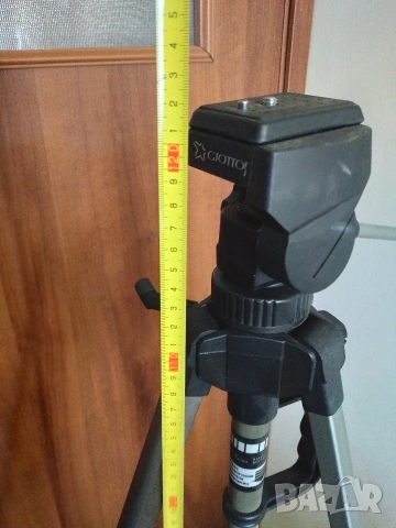 Фотографски статив Giottos VT-805, снимка 4 - Чанти, стативи, аксесоари - 53220127