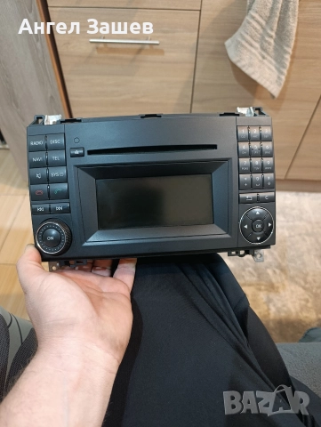 оригинална мултимедия за Mercedes b class , w245