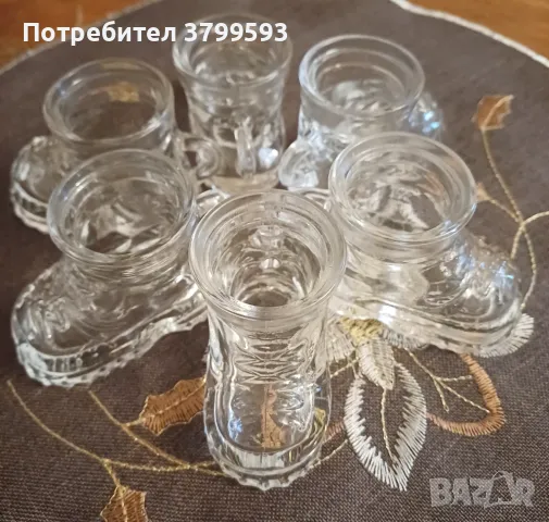 Стъклени чаши-ботушчета, снимка 3 - Чаши - 48351677