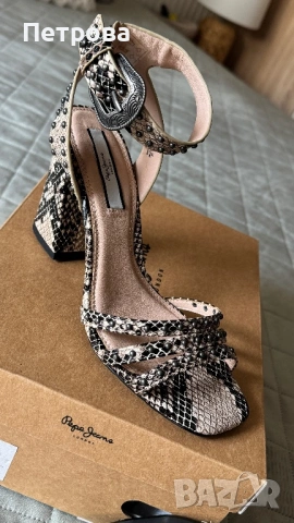 Pepe Jeans *сандали