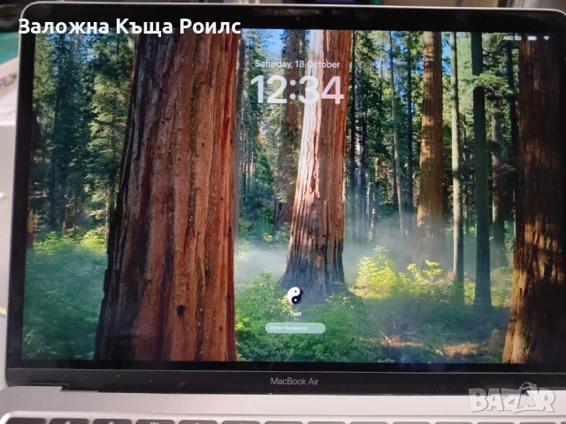 MacBook с чип Apple M1 – 8GB RAM, 256GB SSD, снимка 2 - Лаптопи за работа - 52101942