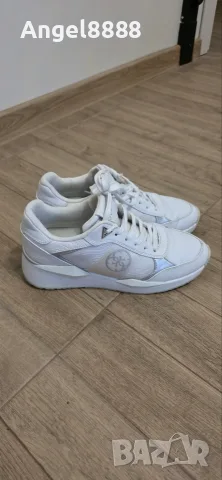 Guess дамски кецове 39 номер