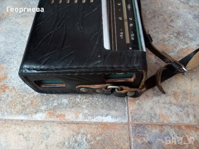 Старо радио, снимка 4 - Антикварни и старинни предмети - 44329647