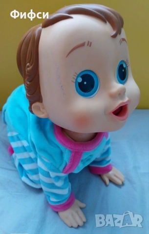 Интерактивна пълзяща кукла 